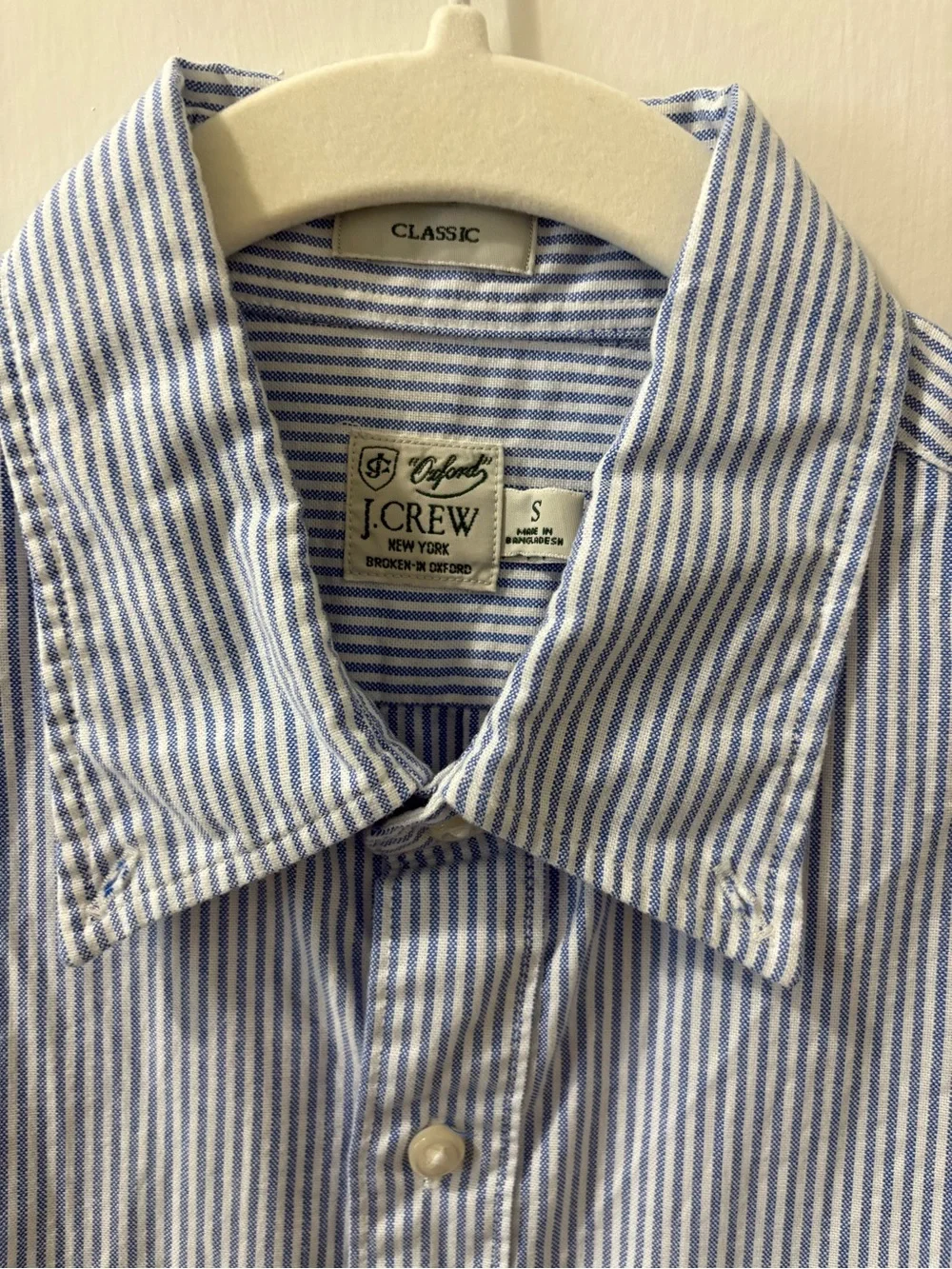 J. Crew Men's Light Blue & White Stripe Short-Sleeve Button-Down Shirt